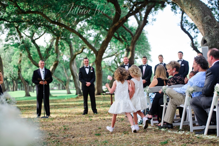outdoor fort lauderdale wedding, wedding venue Florida, Grande Oaks Golf Club wedding, Miami photographer, flower girls