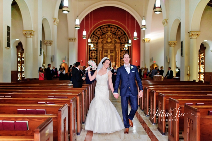 Miami Wedding Photographer Church of the Little Flower Ceremony_0027