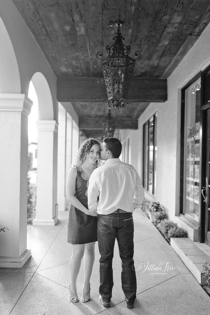 worth-avenue-west-palm-beach-engagement-photographer-photography-in-south-florida_022