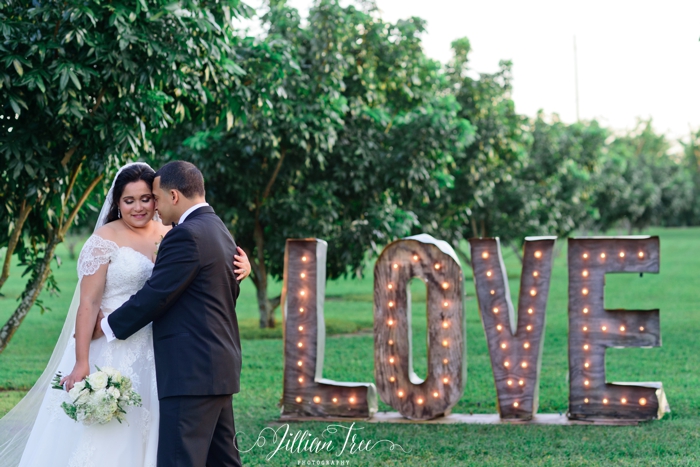 Longan's Place Wedding Miami Photographer - Jillian Tree Photography_001